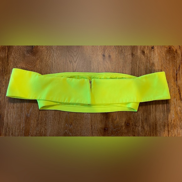 House of CB Neon Yellow Off-Shoulder Women's Top - Picture 5 of 7